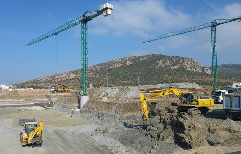 Inicio de excavaciones para el proyecto palacio de pilas